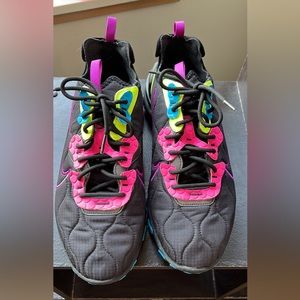 Women’s Nike React Vision 3M Sneakers Size 10